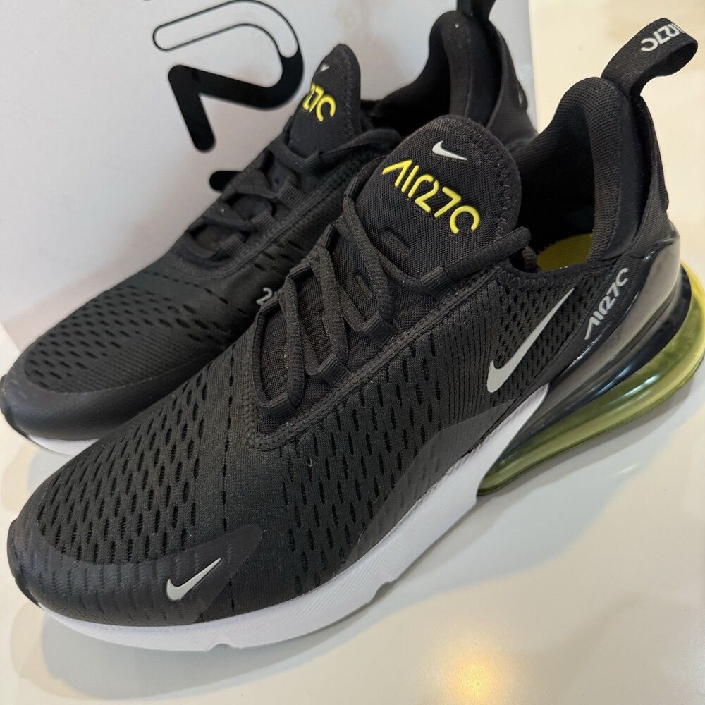 Sz 11 Nike Air Max 270 FN8006-001 Sneakers Black White Athletic Running Shoes